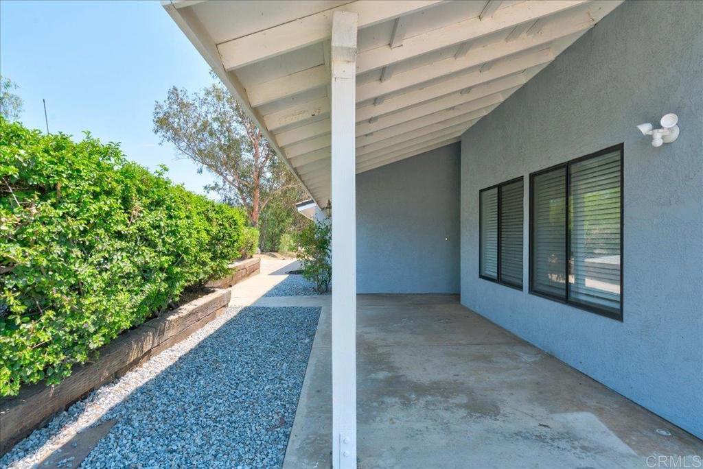 18434 Ramona View Drive Property Photo 4