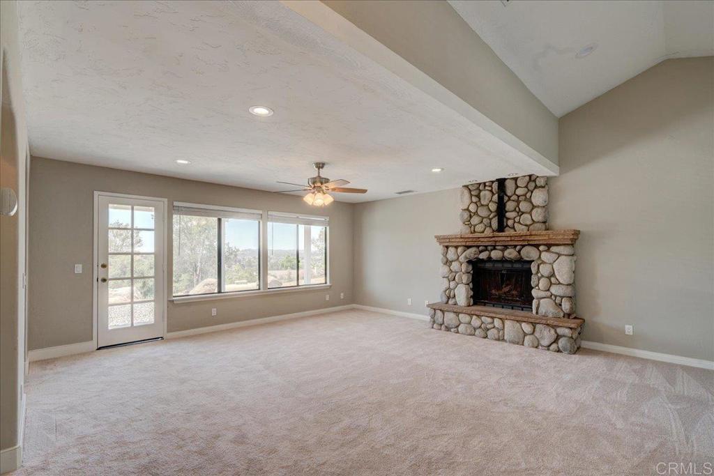 18434 Ramona View Drive Property Photo 6