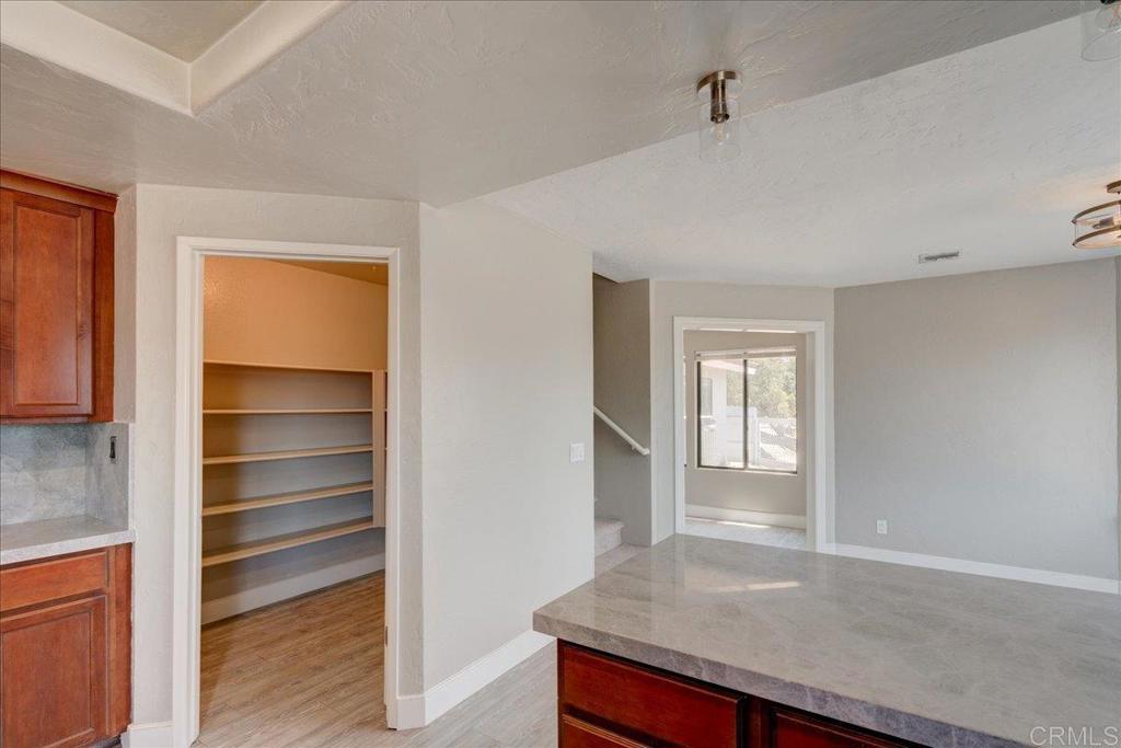 18434 Ramona View Drive Property Photo 12