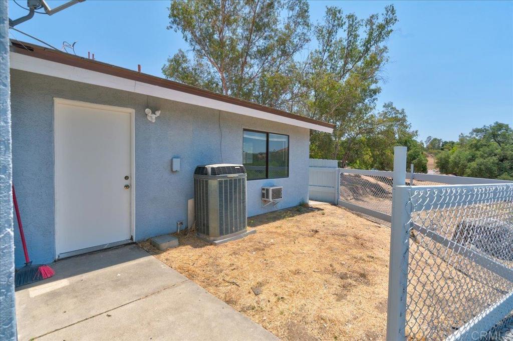 18434 Ramona View Drive Property Photo 40