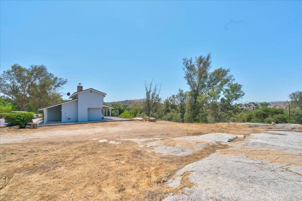 18434 Ramona View Drive Property Photo 42