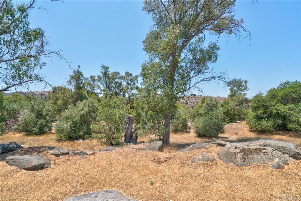 18434 Ramona View Drive Property Photo 47