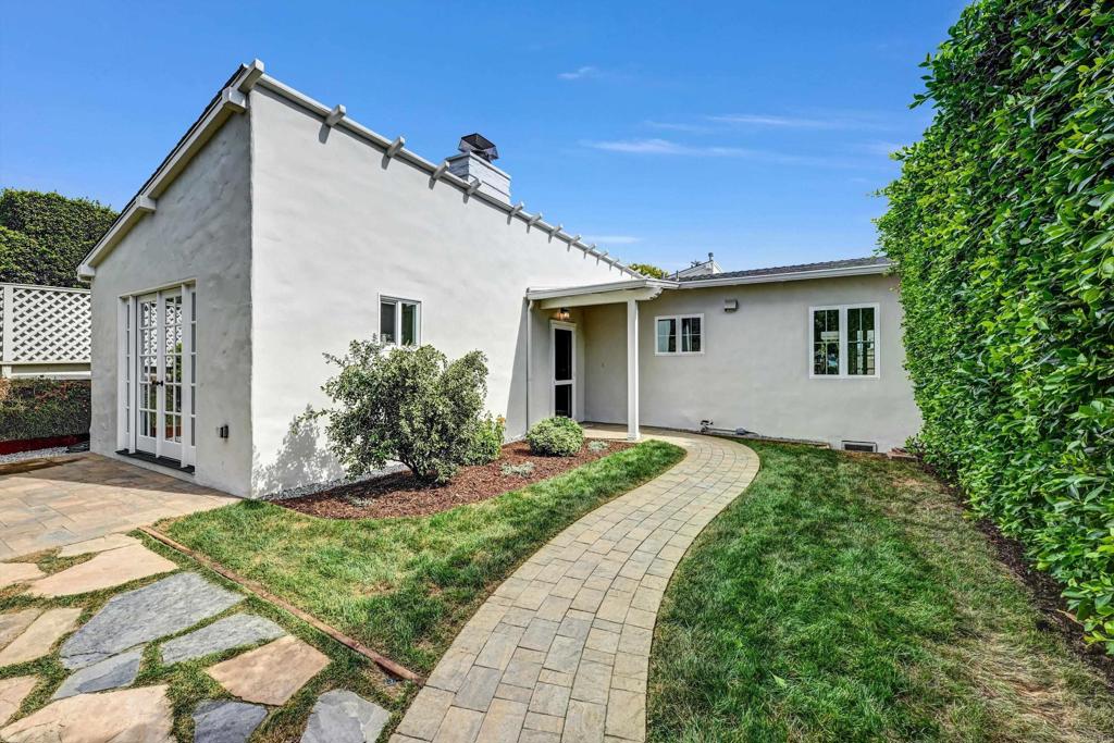 325 13Th Street Property Photo 1
