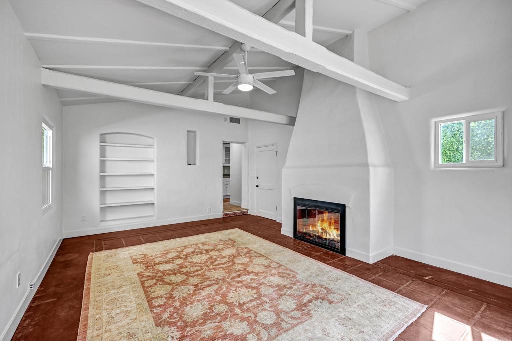 325 13th Street Property Photo 11