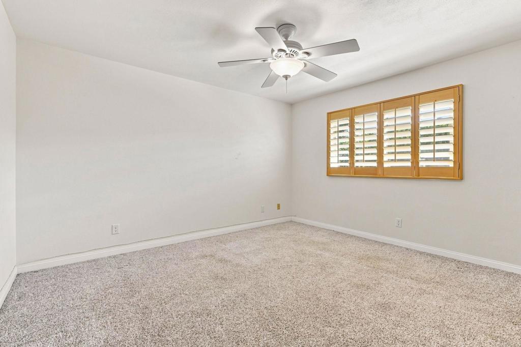 43154 Parkway Avenue Property Photo 36