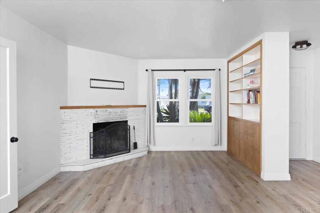 1923 S Tremont Street Property Photo 8