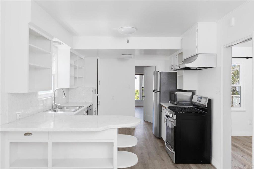 1923 S Tremont Street Property Photo 13