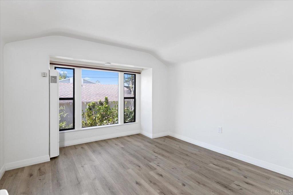 1923 S Tremont Street Property Photo 23