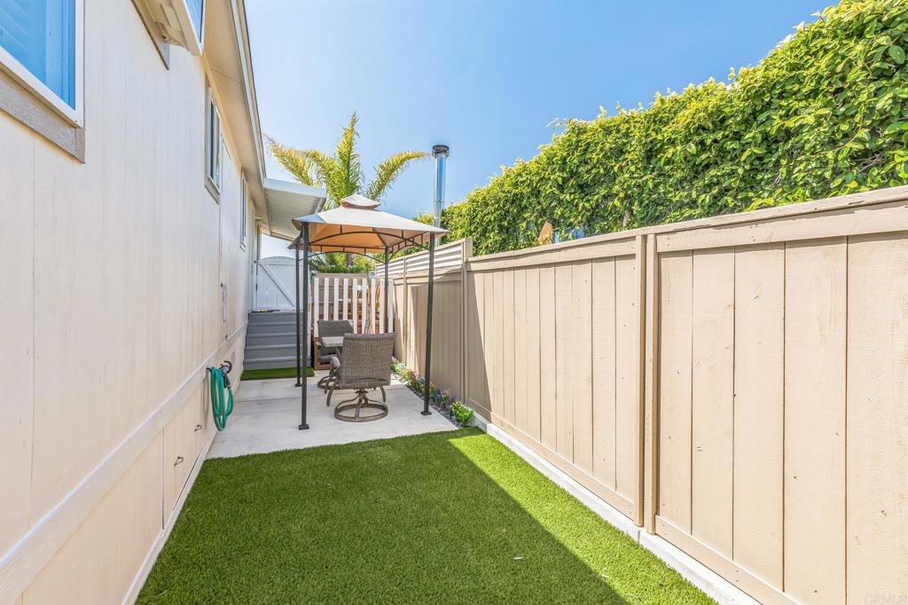 699 N Vulcan Avenue 17 Property Photo 5