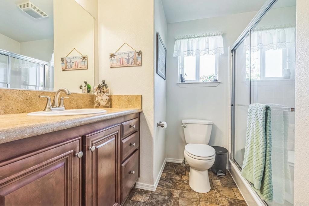 699 N Vulcan Avenue 17 Property Photo 11