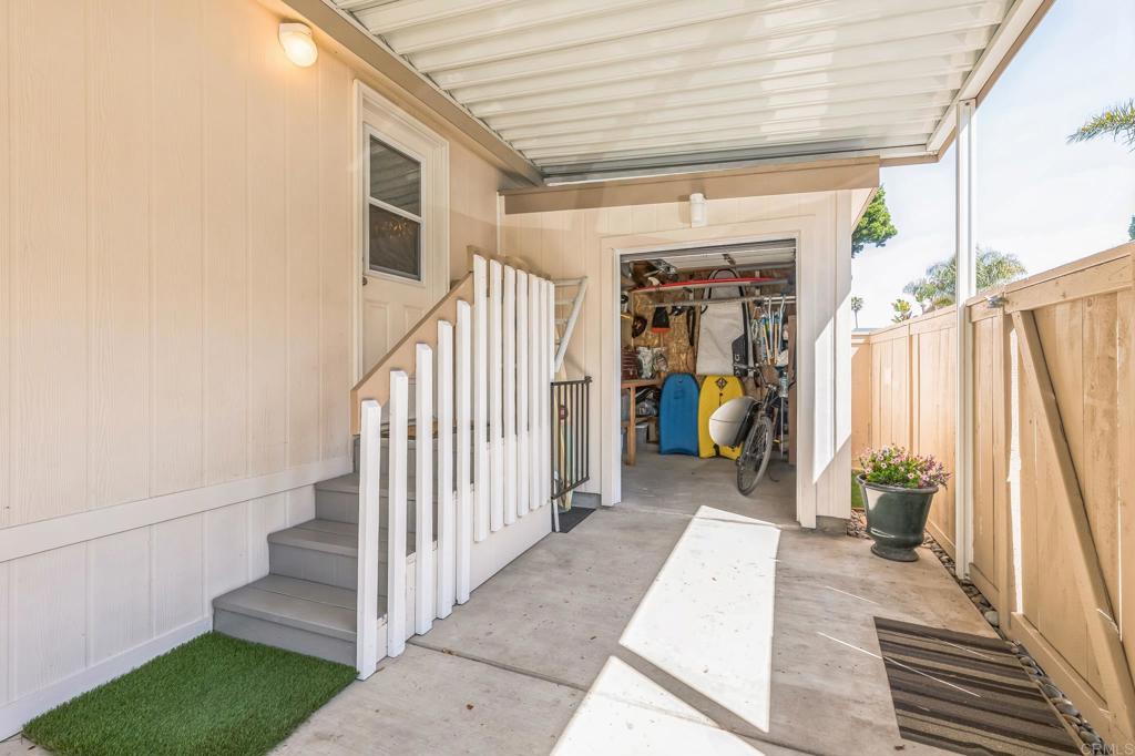 699 N Vulcan Avenue 17 Property Photo 15