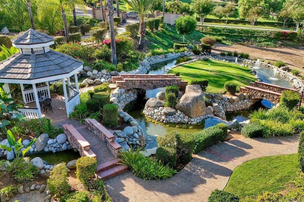 30893 Villa Toscana Property Photo 4