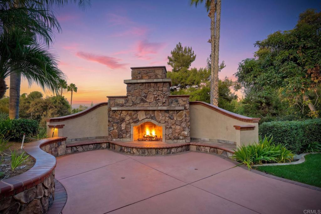 30893 Villa Toscana Property Photo 16