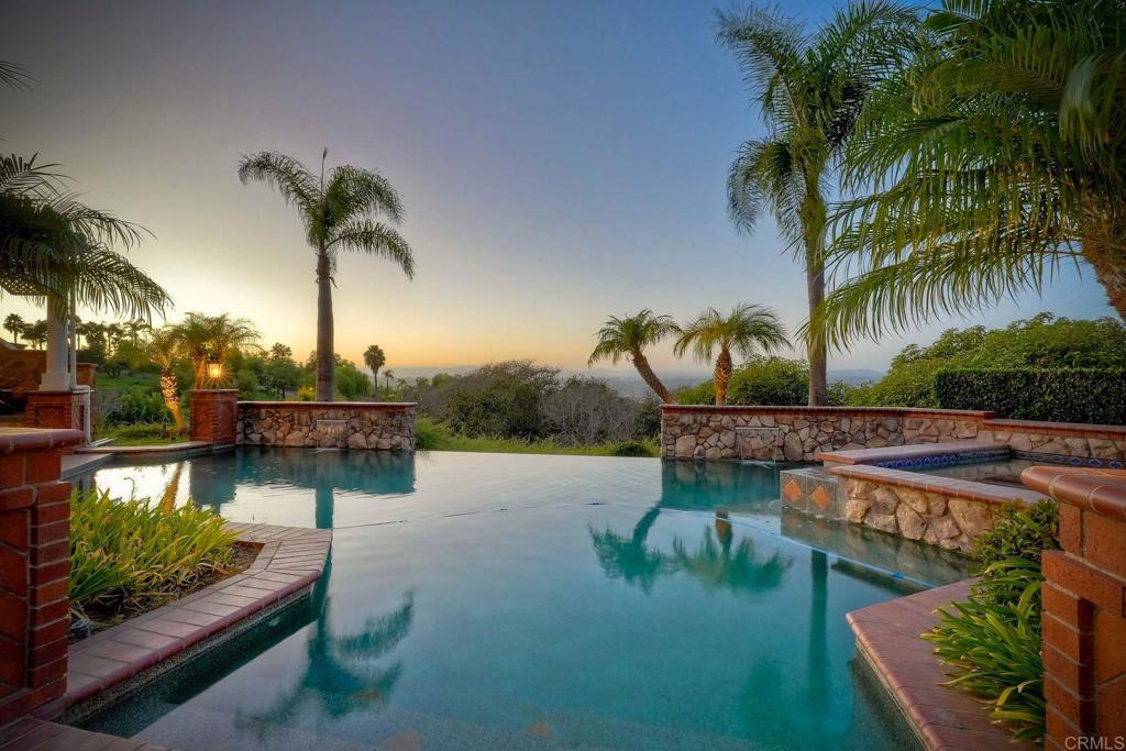 30893 Villa Toscana Property Photo 22