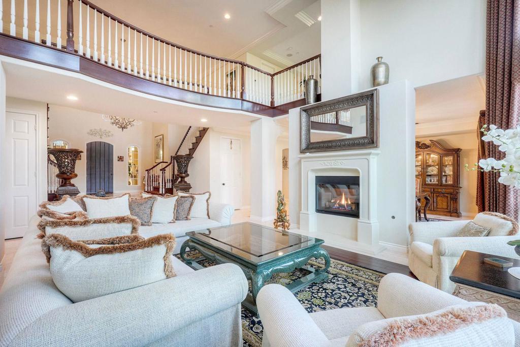 30893 Villa Toscana Property Photo 35
