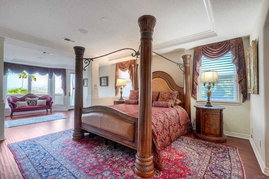 30893 Villa Toscana Property Photo 44