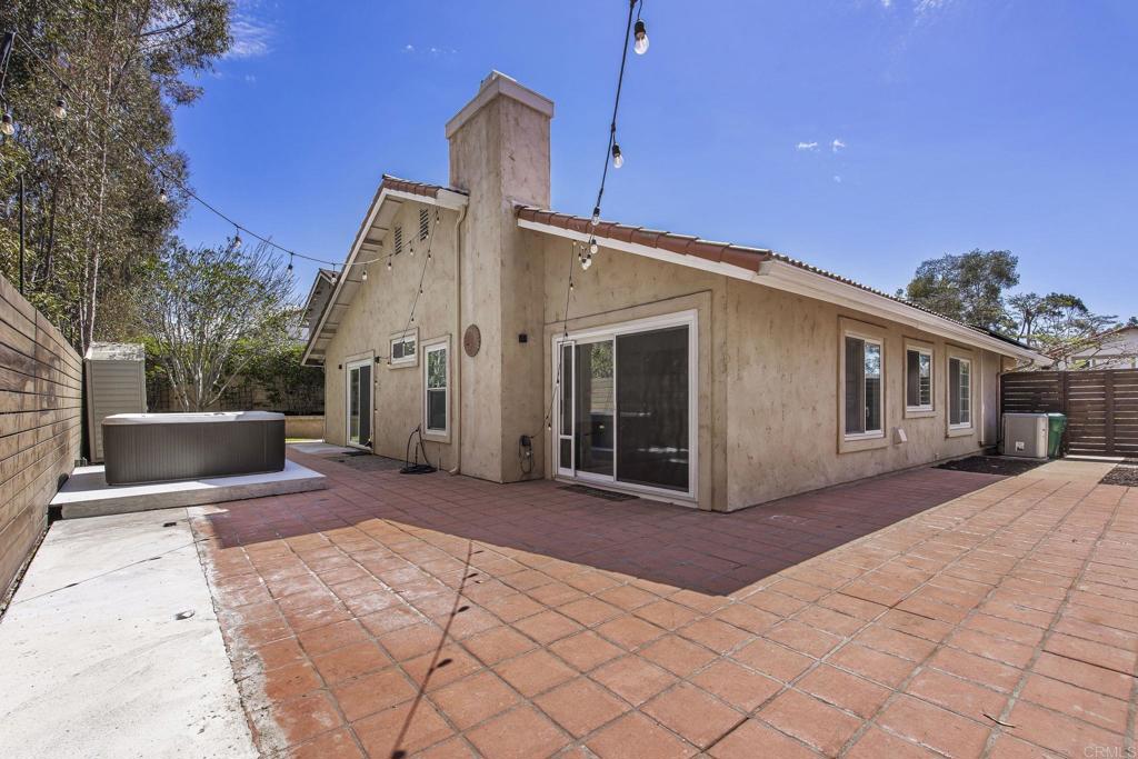 11170 Briarcliff Drive Property Photo 4