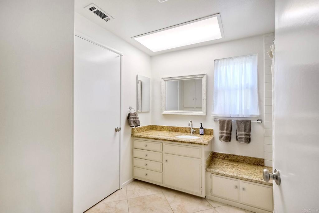 16915 Acena Drive Property Photo 16