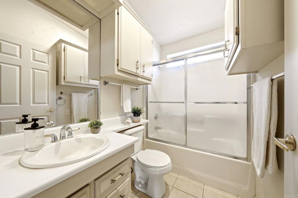 11851 Riverside Drive 240 Property Photo 21