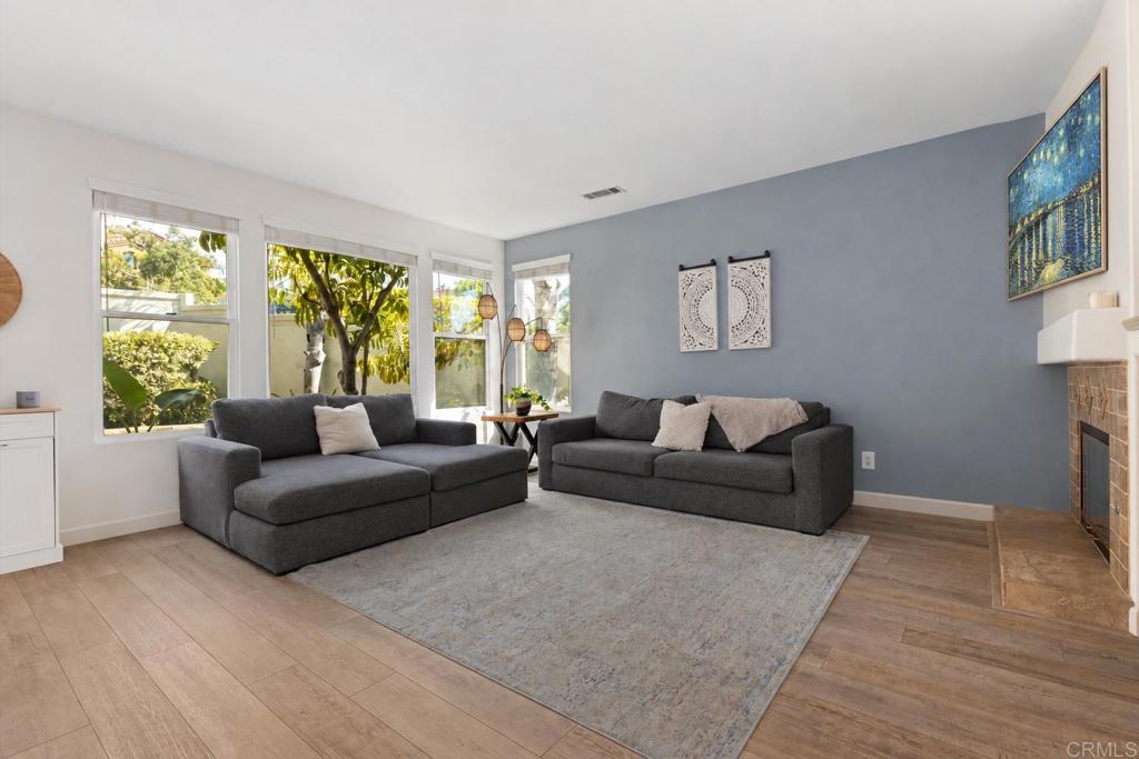 1300 Enchante Way Property Photo 7