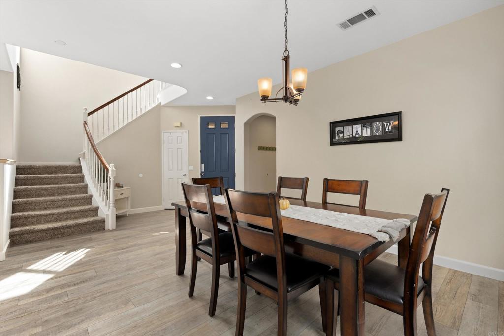 1300 Enchante Way Property Photo 16