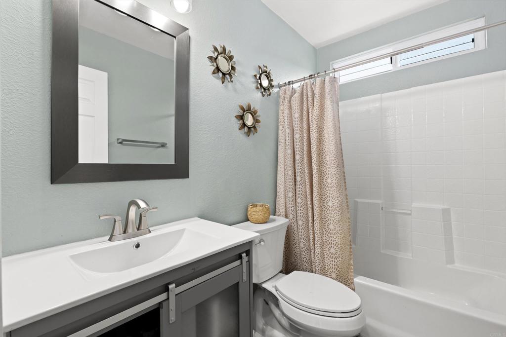 1300 Enchante Way Property Photo 17