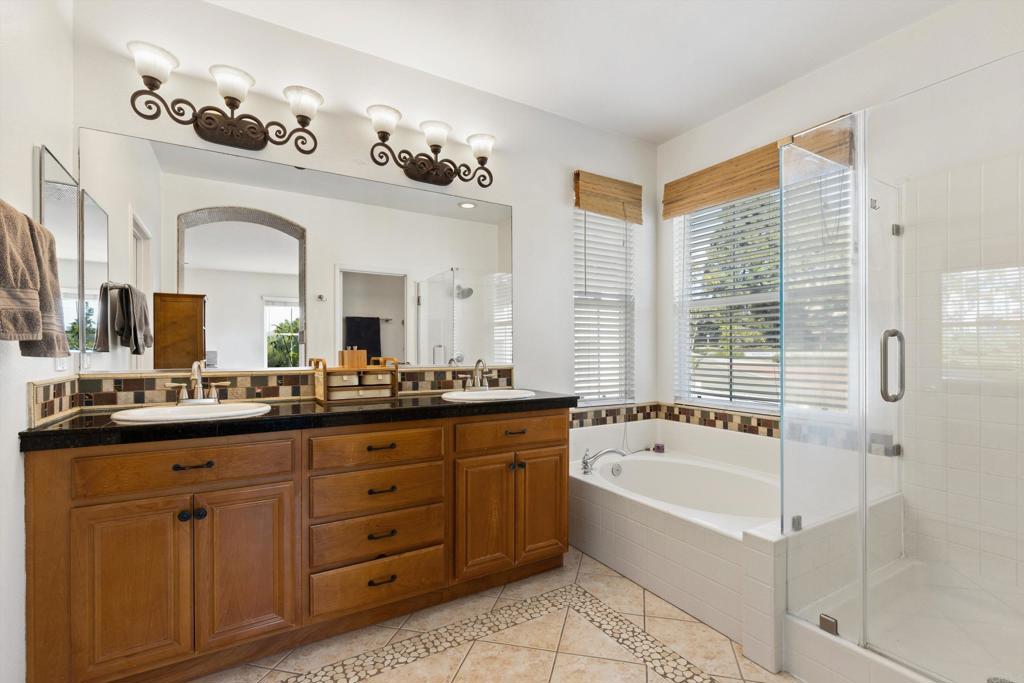 1300 Enchante Way Property Photo 23