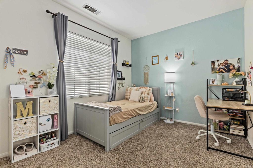 1300 Enchante Way Property Photo 33