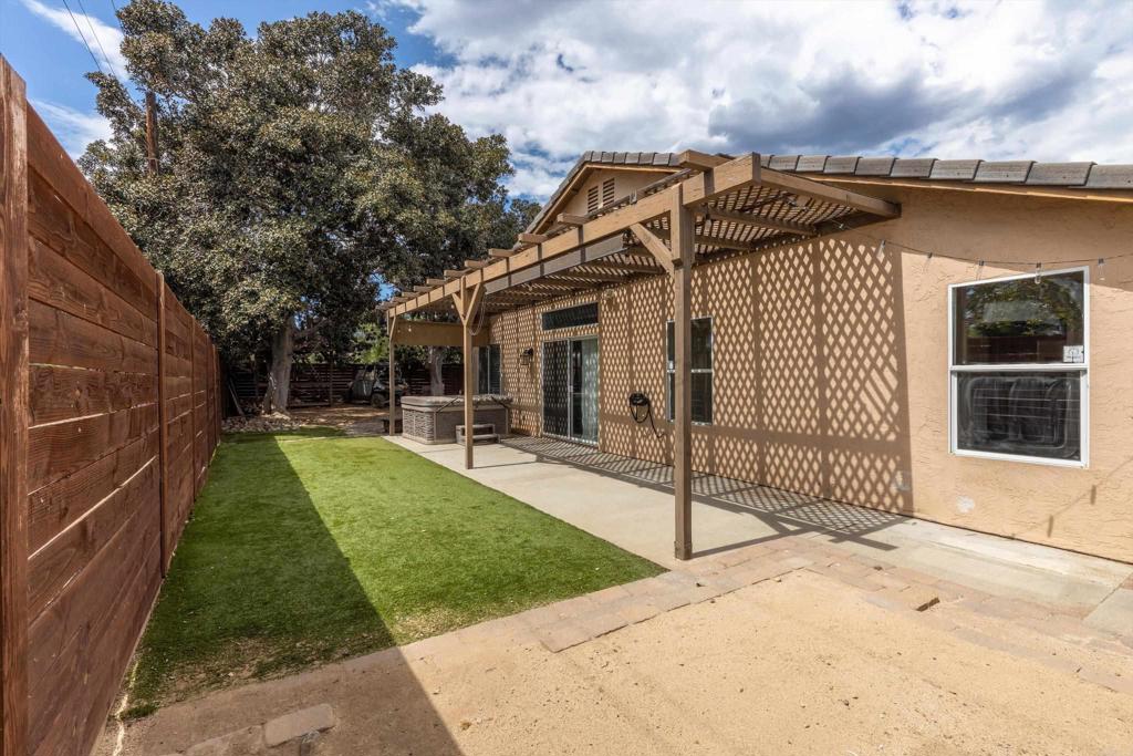 157 S Mercedes Road Property Photo 31