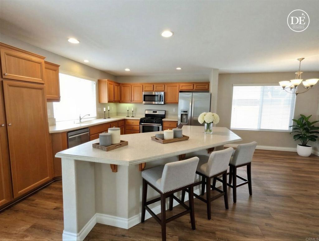 145 Canyon Creek Way Property Photo 2