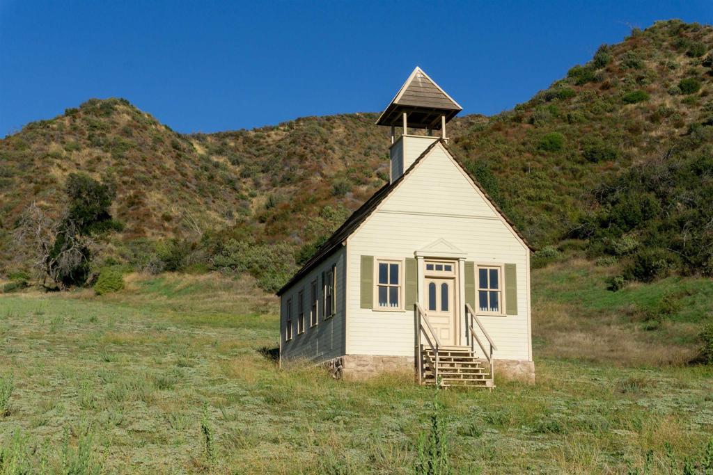25933 Sand Canyon Road Property Photo 16