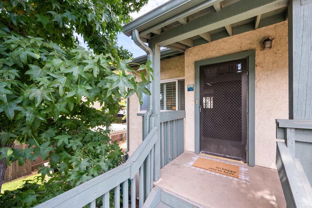 318 Juniper Avenue 10 Property Photo 4