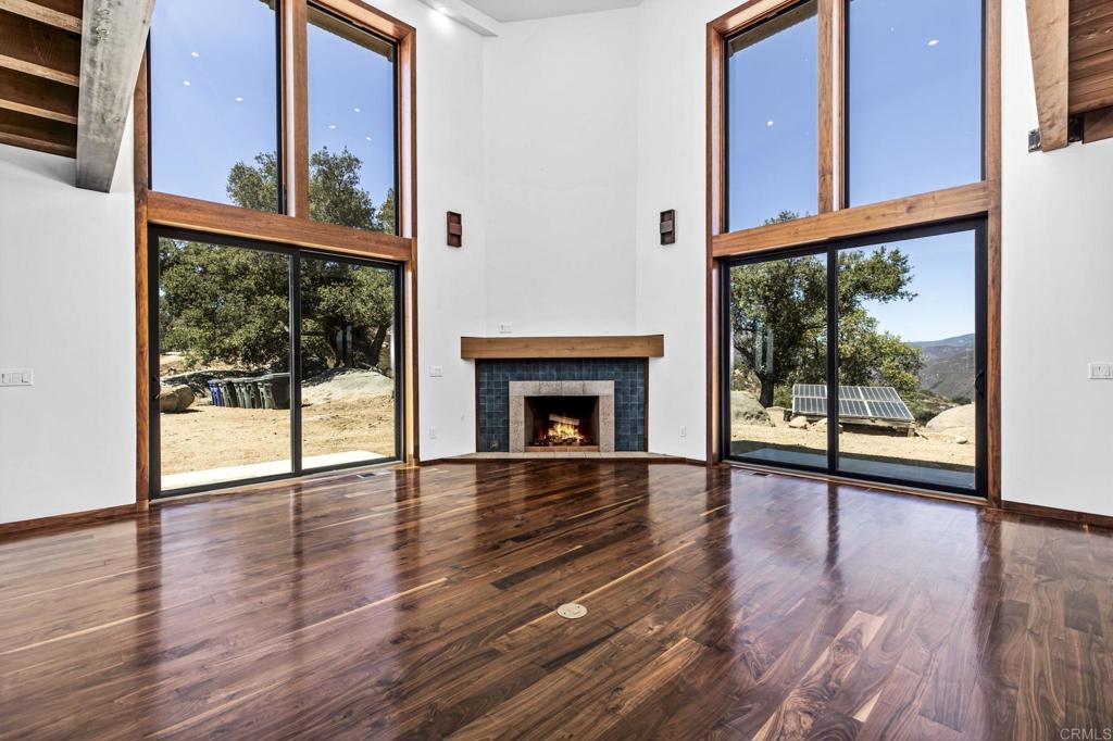 21179 Sutherland Dam Road Property Photo 11