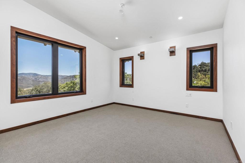 21179 Sutherland Dam Road Property Photo 51