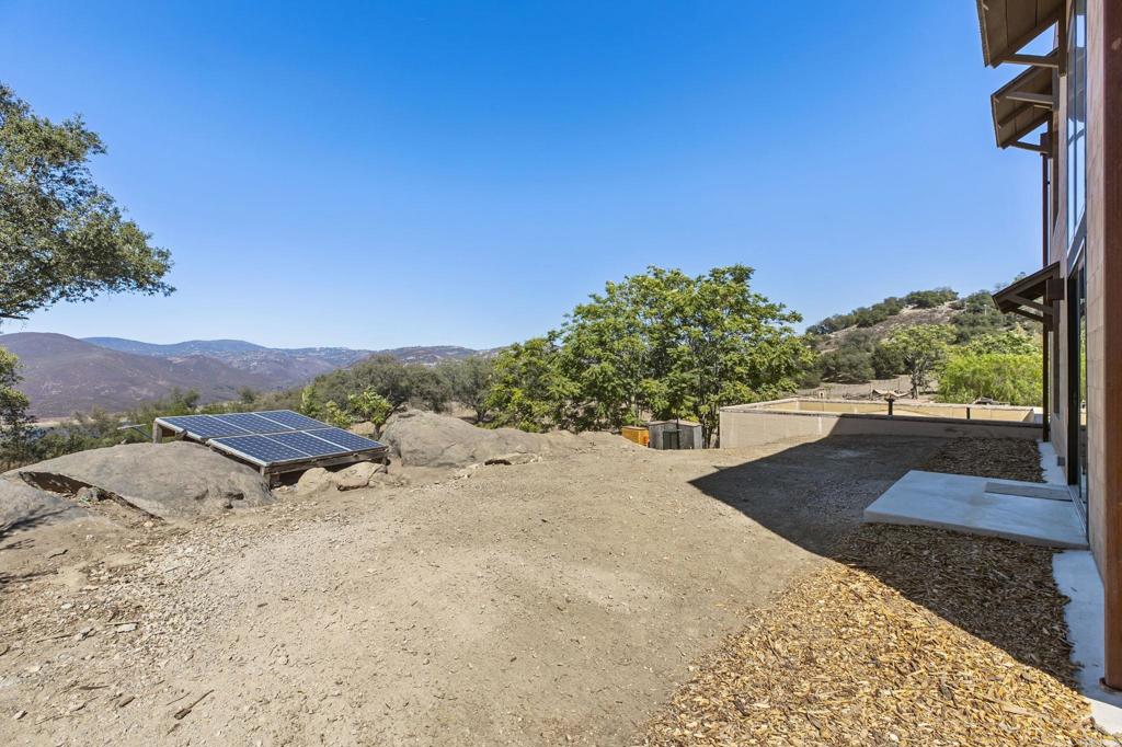 21179 Sutherland Dam Road Property Photo 68