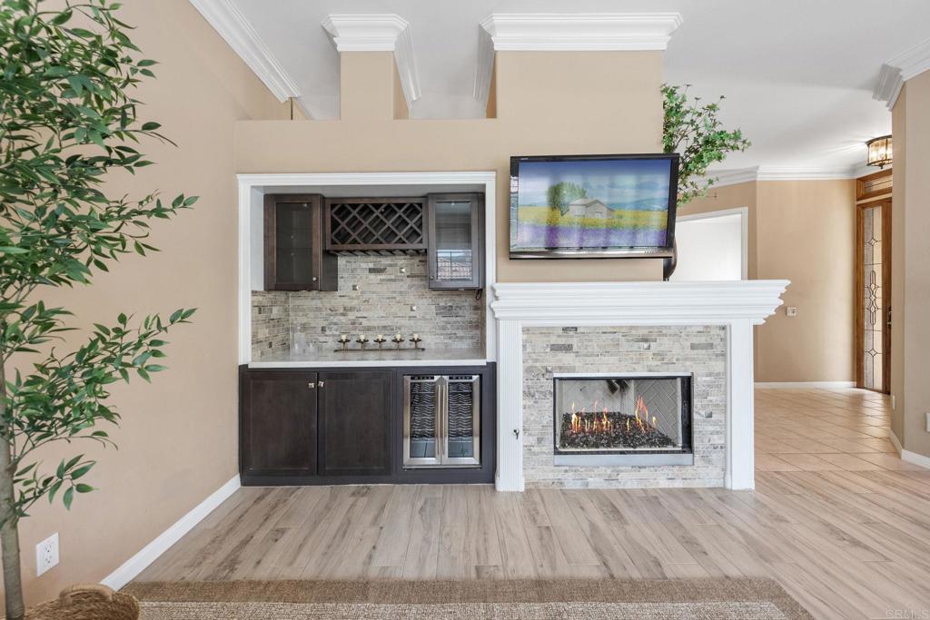 38669 Muirfield Dr Property Photo 6