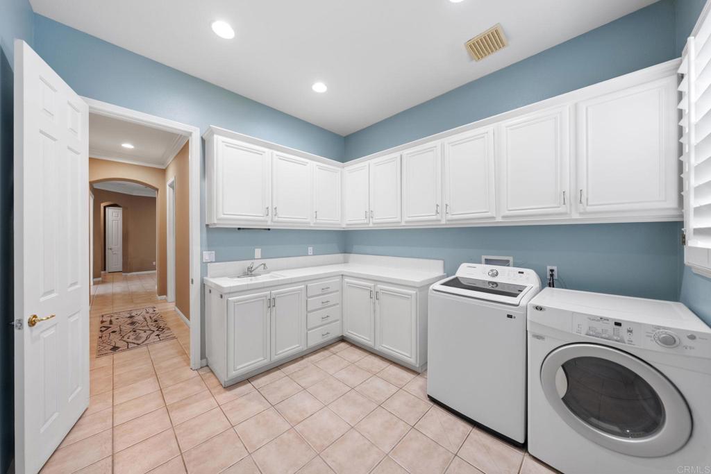 38669 Muirfield Dr Property Photo 23