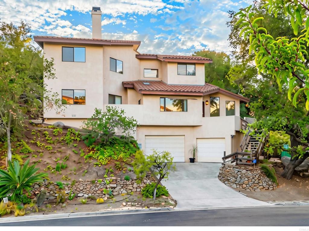 28338 Meadow Glen Way W Property Photo 1