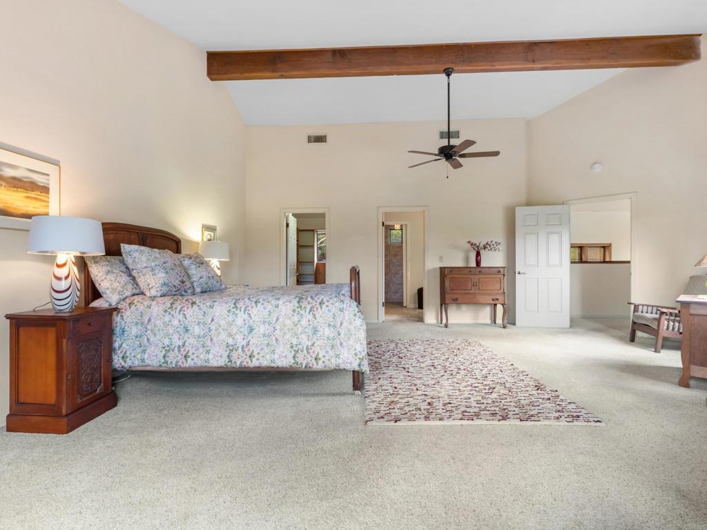 28338 Meadow Glen Way W Property Photo 38