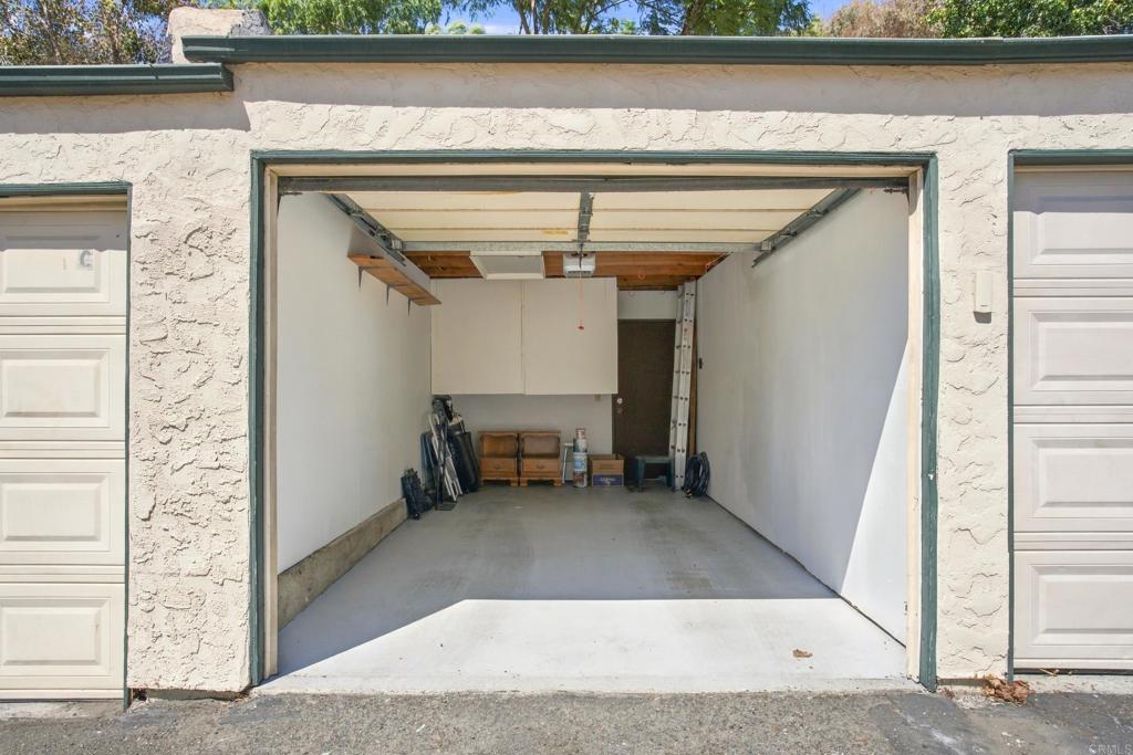 321 N Melrose Drive B Property Photo 16