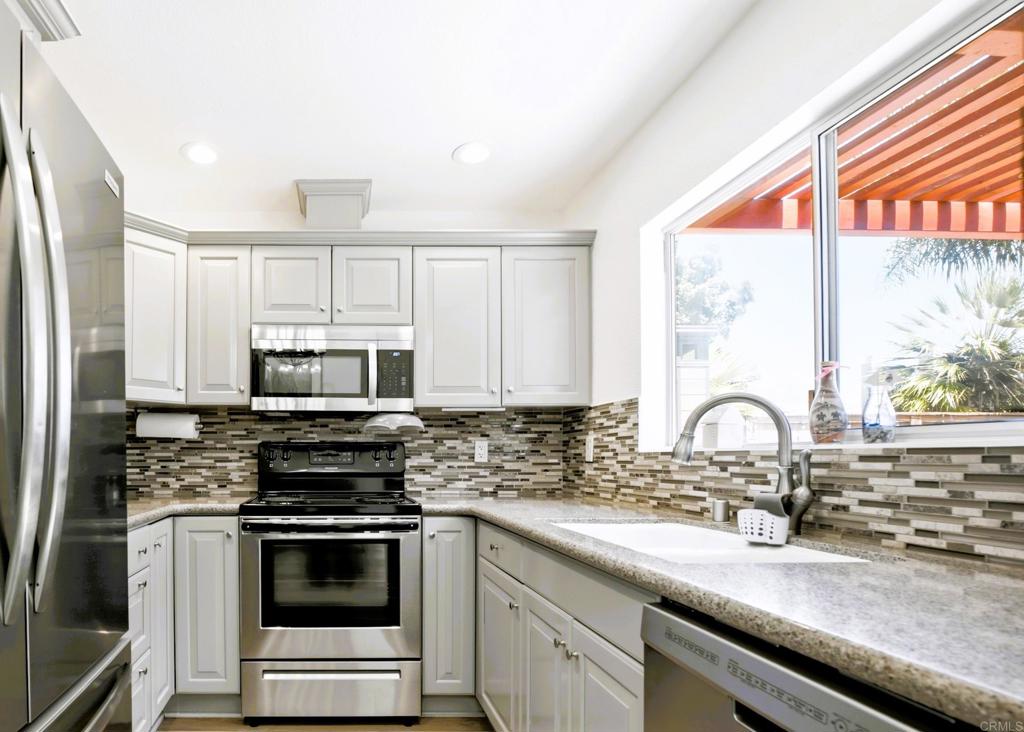 2959 Lexington Circle Property Photo 15