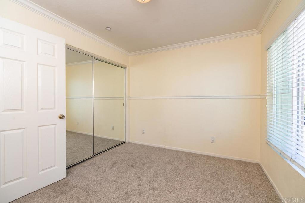 564 Almond Road Property Photo 9