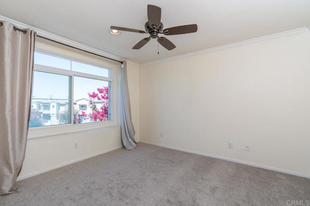564 Almond Road Property Photo 12