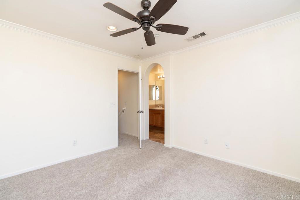 564 Almond Road Property Photo 13