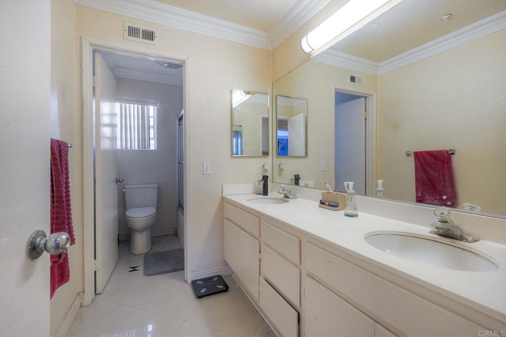 831 Pohl Place Property Photo 21