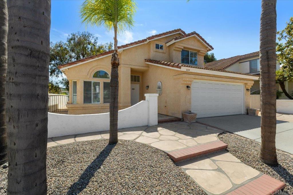 539 Avenida Blanco Property Photo 3