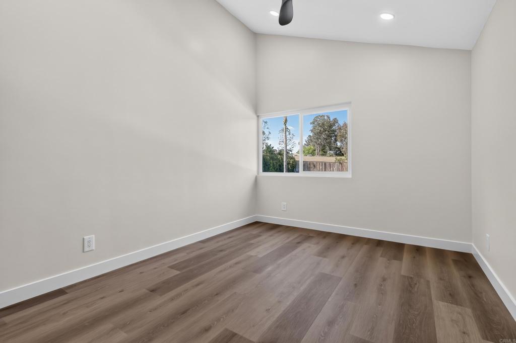 1207 Branding Iron Circle Property Photo 13