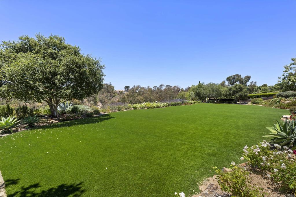 5293 La Glorieta Property Photo 24