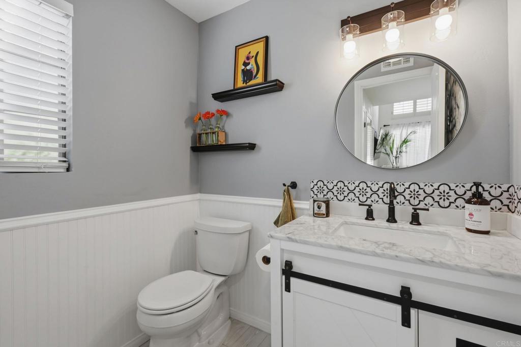 744 Eastshore Terrace #102 Property Photo 16