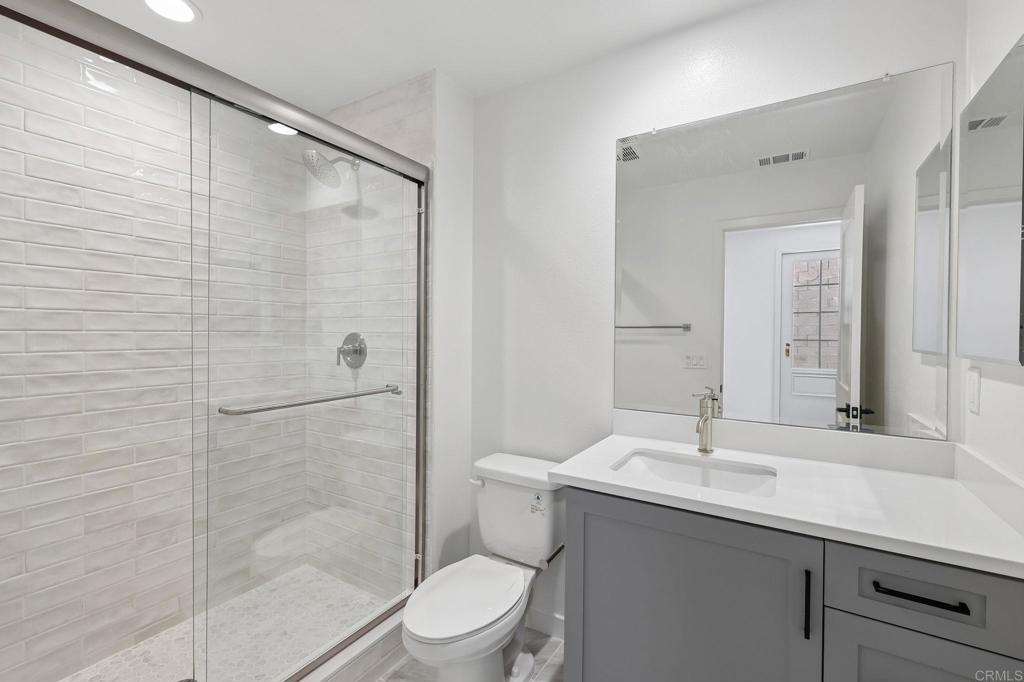 4949 Thistle Way Property Photo 13
